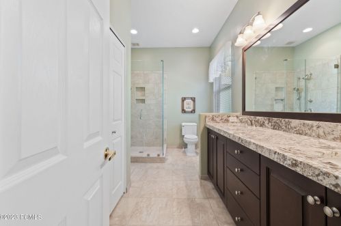 1729 Silver Spg, Park City UT 84098-6033 exterior