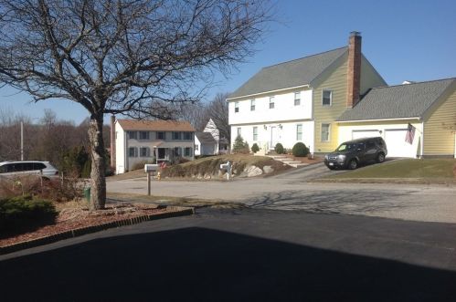 10 Cheyenne Rd, Worcester MA 01606-2649 exterior