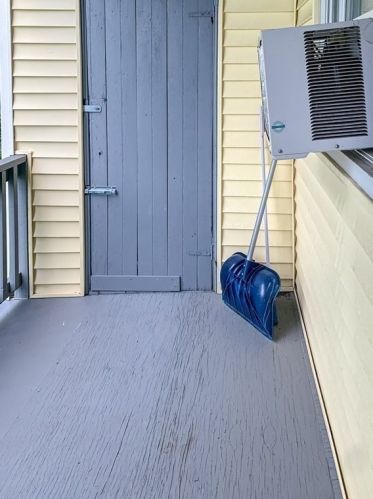 30 Esther St, Worcester MA 01607-1036 exterior