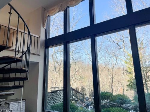 142 Magee Rd, Skyline Lakes NJ 07456-1123 exterior