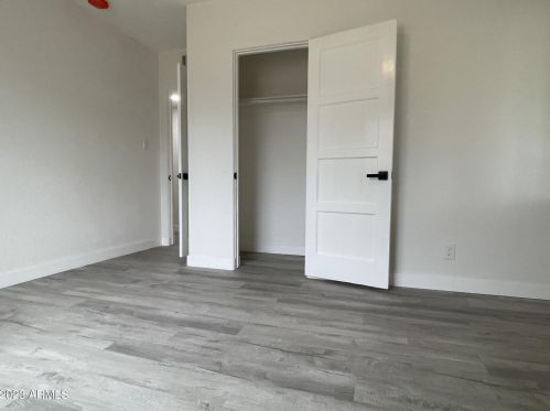 3520 Amelia Ave, Phoenix AZ 85037-2365 exterior