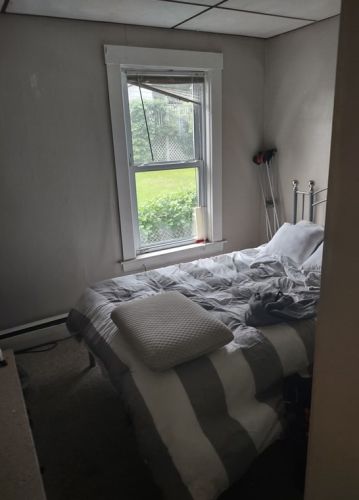 39 Eastern Ave, Worcester MA 01605-3046 exterior