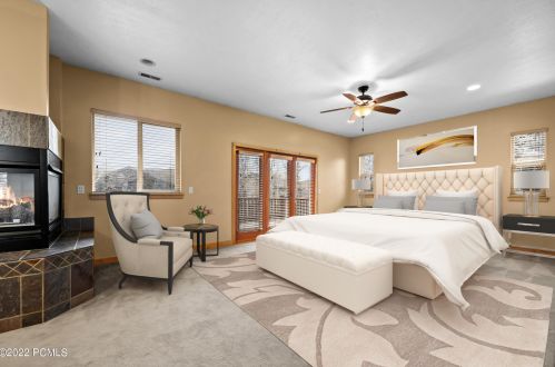 4923 Charlais Ln, Park City UT 84098-7552 exterior