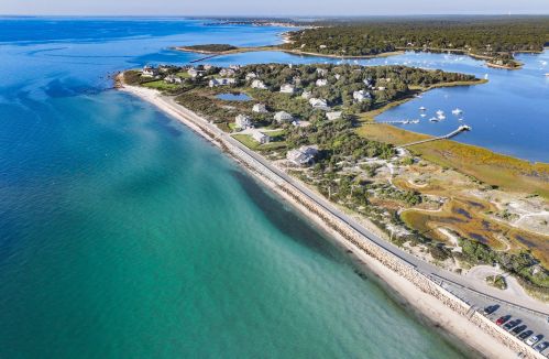 53 Associates Rd, Falmouth, MA 02540-2111