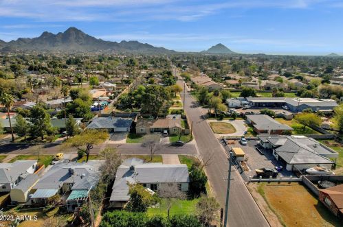 6704 11th St, Phoenix AZ  85014-1028 exterior