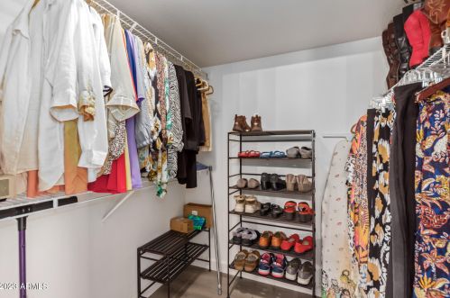 15826 5th Dr, Phoenix AZ  85023-7435 exterior