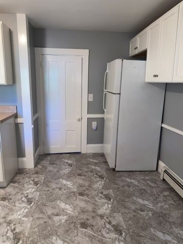 298 Central St, East Bridgewater MA 02333-2018 exterior