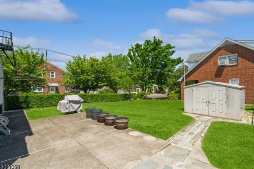 54 Meacham St, Belleville NJ 07109-1935 exterior