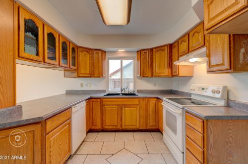 6822 41 Pl, Phoenix AZ 85028-2264 exterior