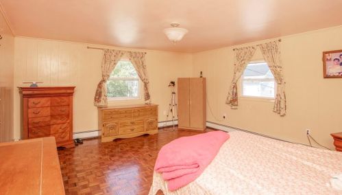 410 Summer St, New Bedford MA  02740-5526 exterior