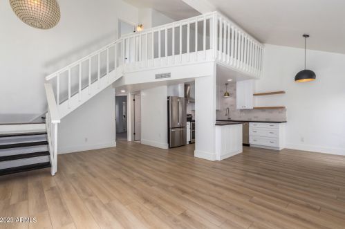 1187 Belmont Ave, Phoenix AZ  85020-4162 exterior