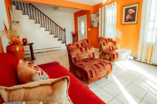 354 Lawrence St, Lawrence, MA 01841-1140