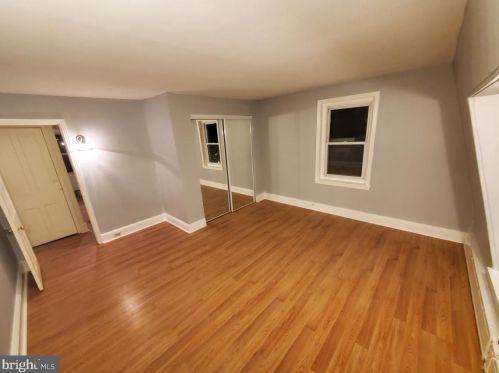 7815 Germantown Ave, Philadelphia PA 19133-1729 exterior