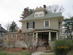 119 Parker St, Newton, MA 02459-2545