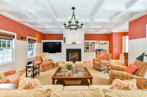 8 Captain Thomson Ln, Hingham MA 02043-3459 exterior