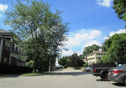 2358 Washington St, Newton, MA 02462-1440