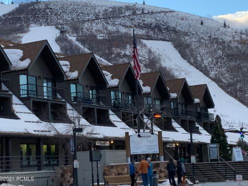 1385 Lowell Ave, Park City UT  84060-5115 exterior