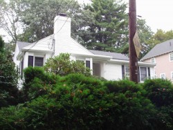 6 Jaffrey Cir, Newton, MA 02468-1014