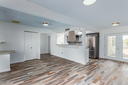 11022 35 Dr, Phoenix AZ 85053-7613 exterior