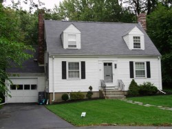 21 Kinmonth Rd, Newton, MA 02468-1502