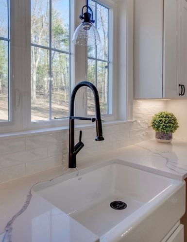 1 Dogwood Ln, North Reading MA 01864-1925 exterior