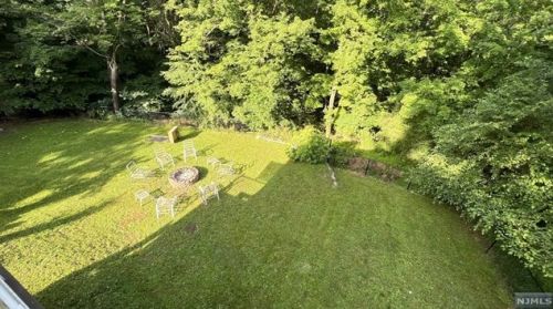 385 Stonetown Rd, Skyline Lakes NJ  07456-1308 exterior