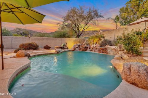 26041 41st Ave, Phoenix AZ 85009-2035 exterior