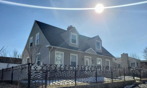 24 Marion Ave, Worcester, MA 01604-4408