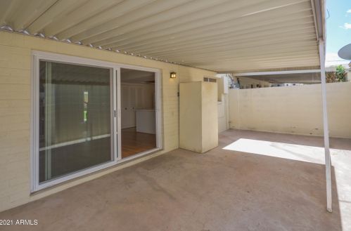 4430 Belleview St, Phoenix AZ 85008-5644 exterior