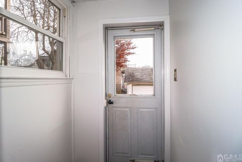 42 Leick Ave, Carteret NJ 07008-2841 exterior