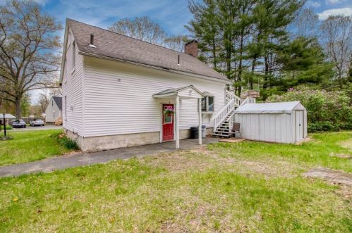 434 East St, South Hadley MA 01075-2118 exterior