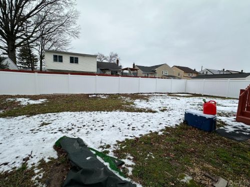 25 Fillmore Ave, Carteret NJ  07008-2238 exterior