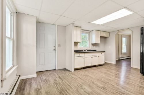 22 Harrison St, Wantage NJ  07461-2121 exterior