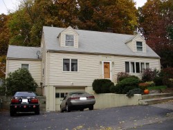 8 Kirkstall Rd, Newton, MA 02460-2218