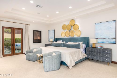 4450 54th St, Phoenix AZ 85018-1905 exterior