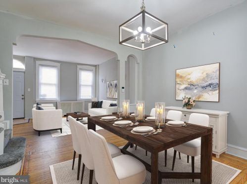 2107 5th St, Philadelphia, PA 19122-1411