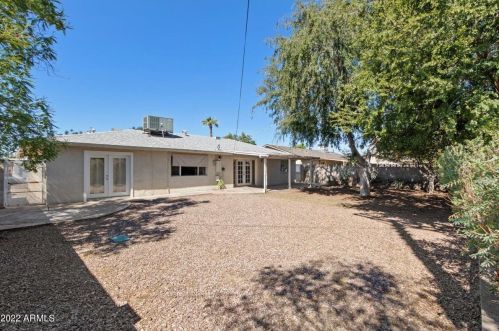 7207 35 Dr, Phoenix AZ 85053-7611 exterior