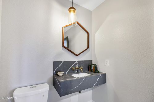 4115 Catalina Dr, Phoenix AZ 85015-6024 exterior