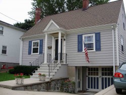 34 Melbourne Ave, Newton, MA 02460-1222