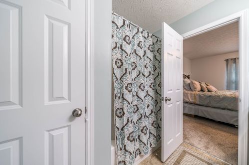 640 Tower Dr, Verona KY 41092-8173 exterior