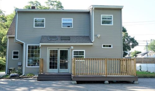 464 Cohannet St, Taunton MA 02780-4523 exterior