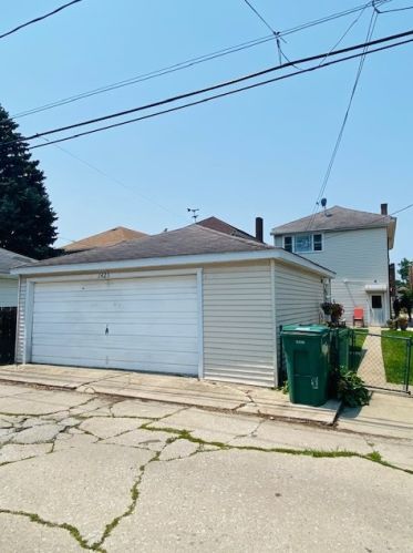 1425 Grv Ave, Forest View IL 60402-1338 exterior