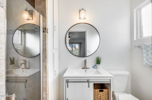 1611 Fairmount Ave, Phoenix AZ 85016-6900 exterior