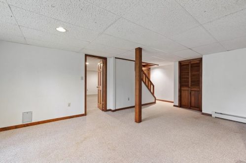 30 Duxbury Dr, Holden MA 01520-1643 exterior