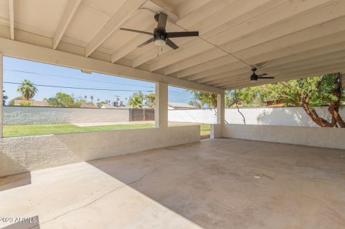 2544 Clarendon Ave, Phoenix AZ 85033-4124 exterior