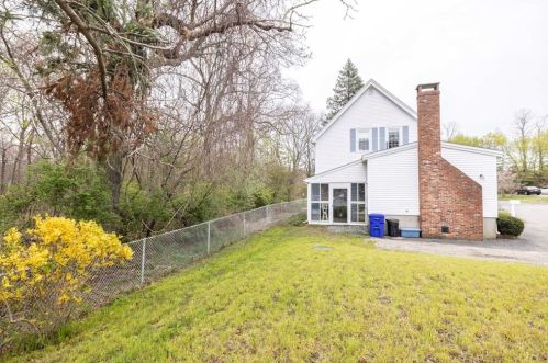 48 Waverly St, Taunton MA  02780-1447 exterior