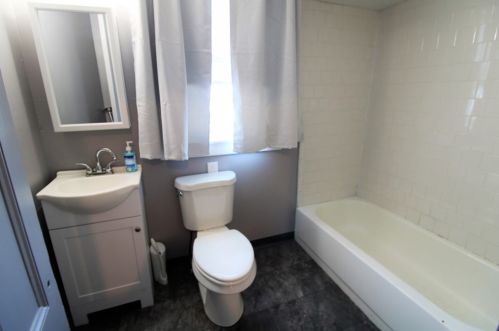 292 Durfee St, Fall River MA 02720-2330 exterior