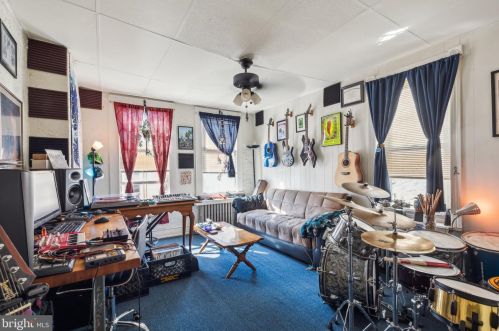 2204 15 St, Philadelphia PA 19132-4414 exterior