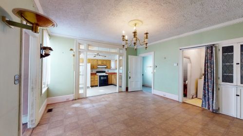 266 Pleasant St, West Bridgewater MA 02379-1509 exterior