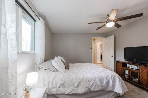 2335 28th St, Phoenix AZ  85008-2001 exterior